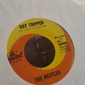 The Beatles capital records vinyl 45 lp 5555